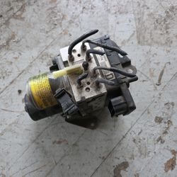 06-08 Toyota Highlander/Lexus RX400h Anti-Lock Brake System ABS Pump Module Unit