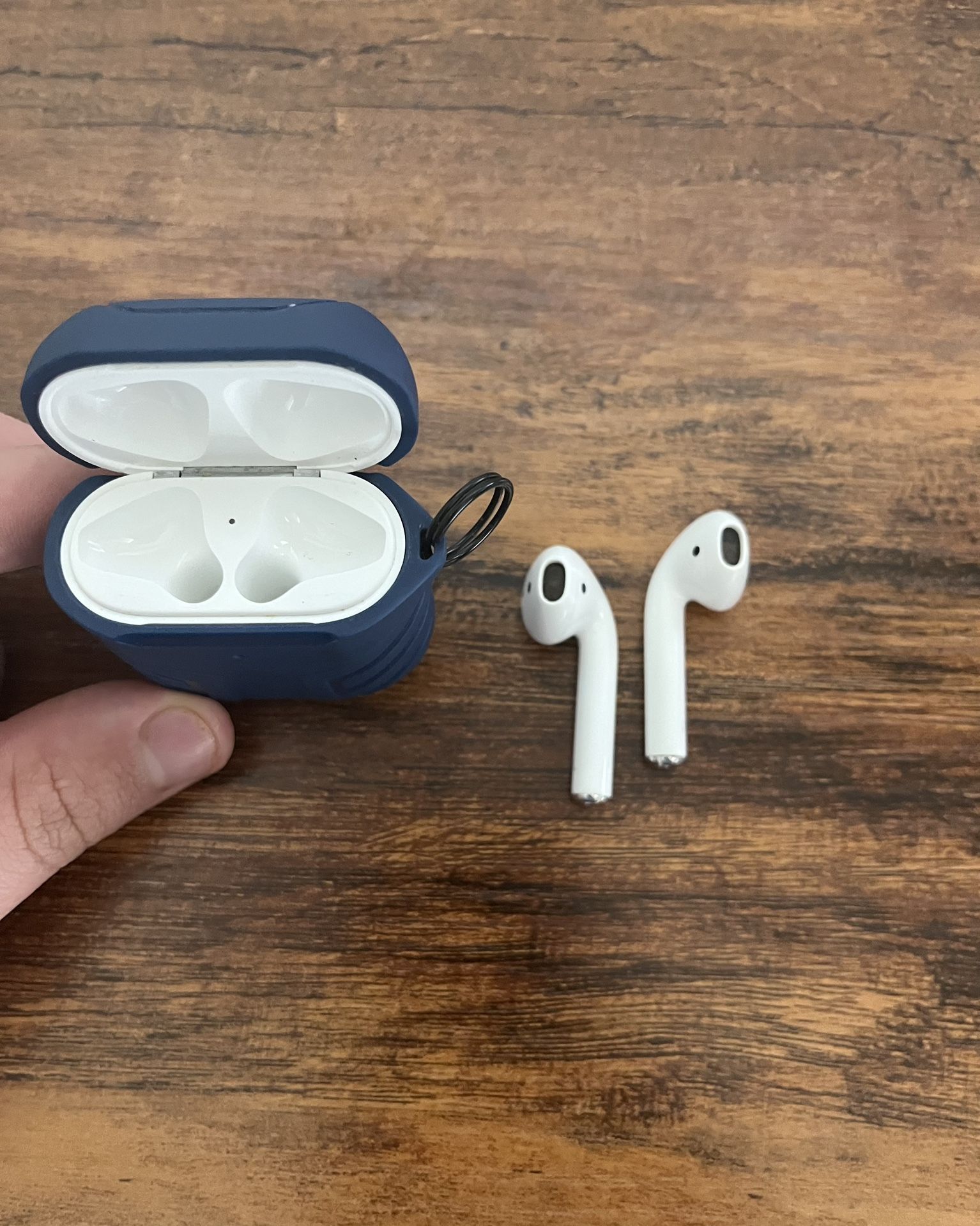 Apple Airpods 2nd Generation