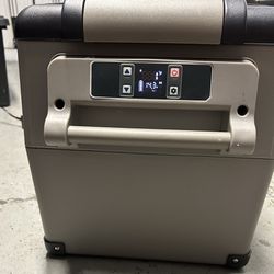 Portable car/camping Refrigerator freezer