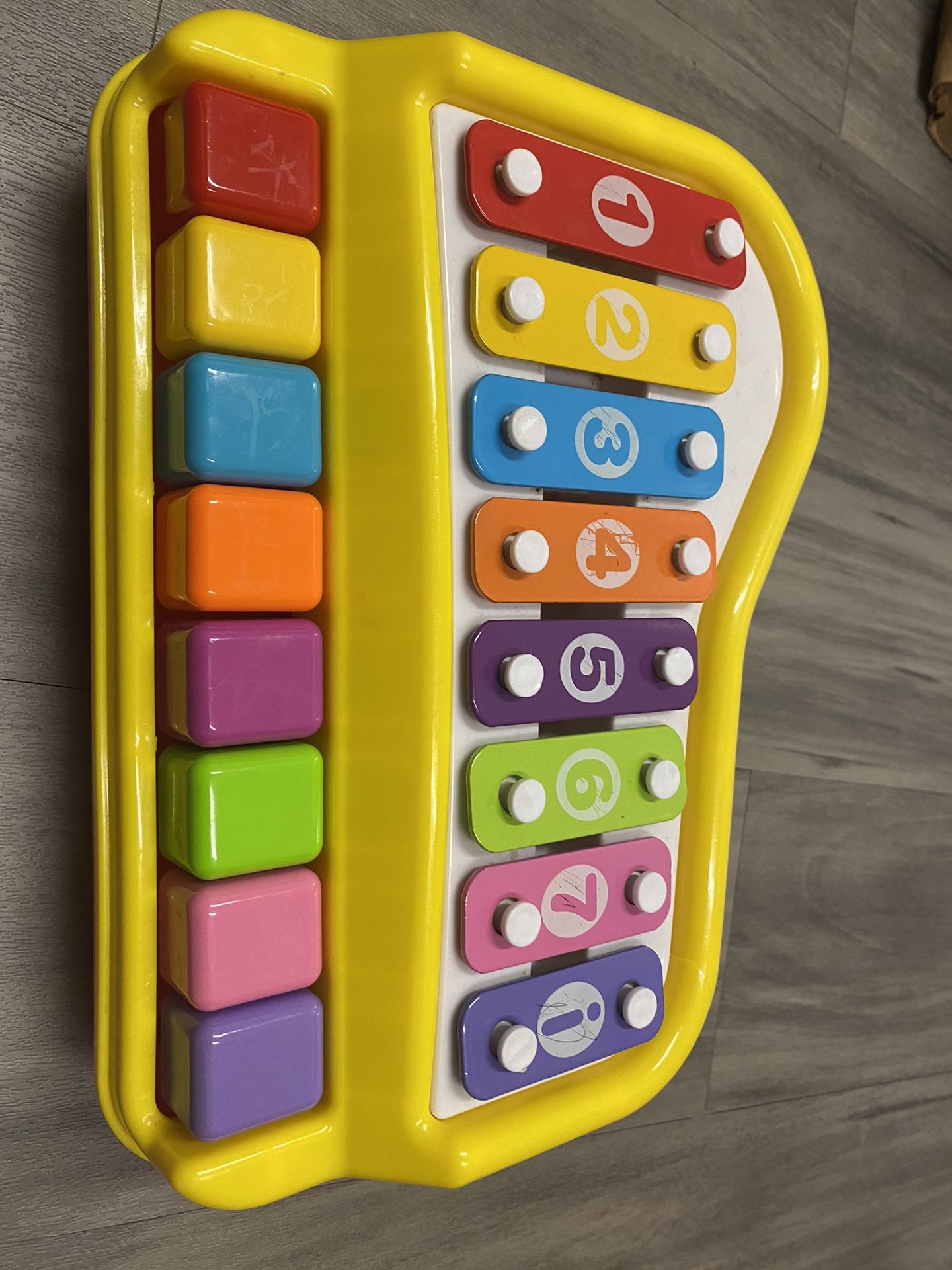 Piano Toy