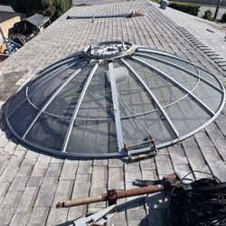 Winegard Satellite Dish 