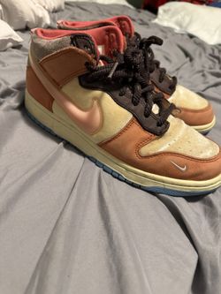 Chocolate Milk Dunk Size 9