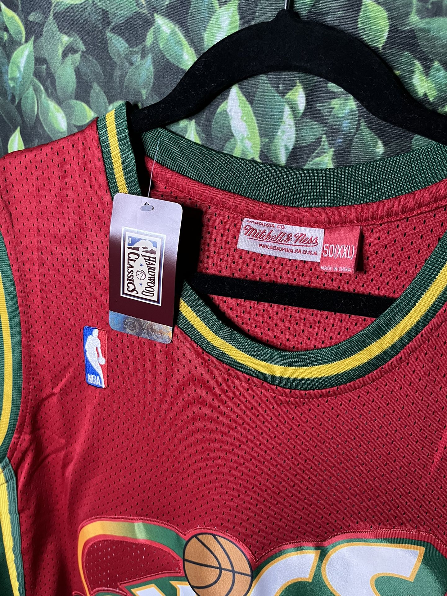 Gary Payton Seattle SuperSonics Throwback Jersey Size Large for Sale in  Friendswood, TX - OfferUp