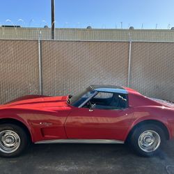1976 Chevrolet Corvette T-top