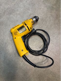 Dewalt 3/8s corded drill