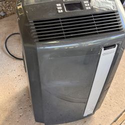 DeLonghi Ac Unit 12500 BTU/h