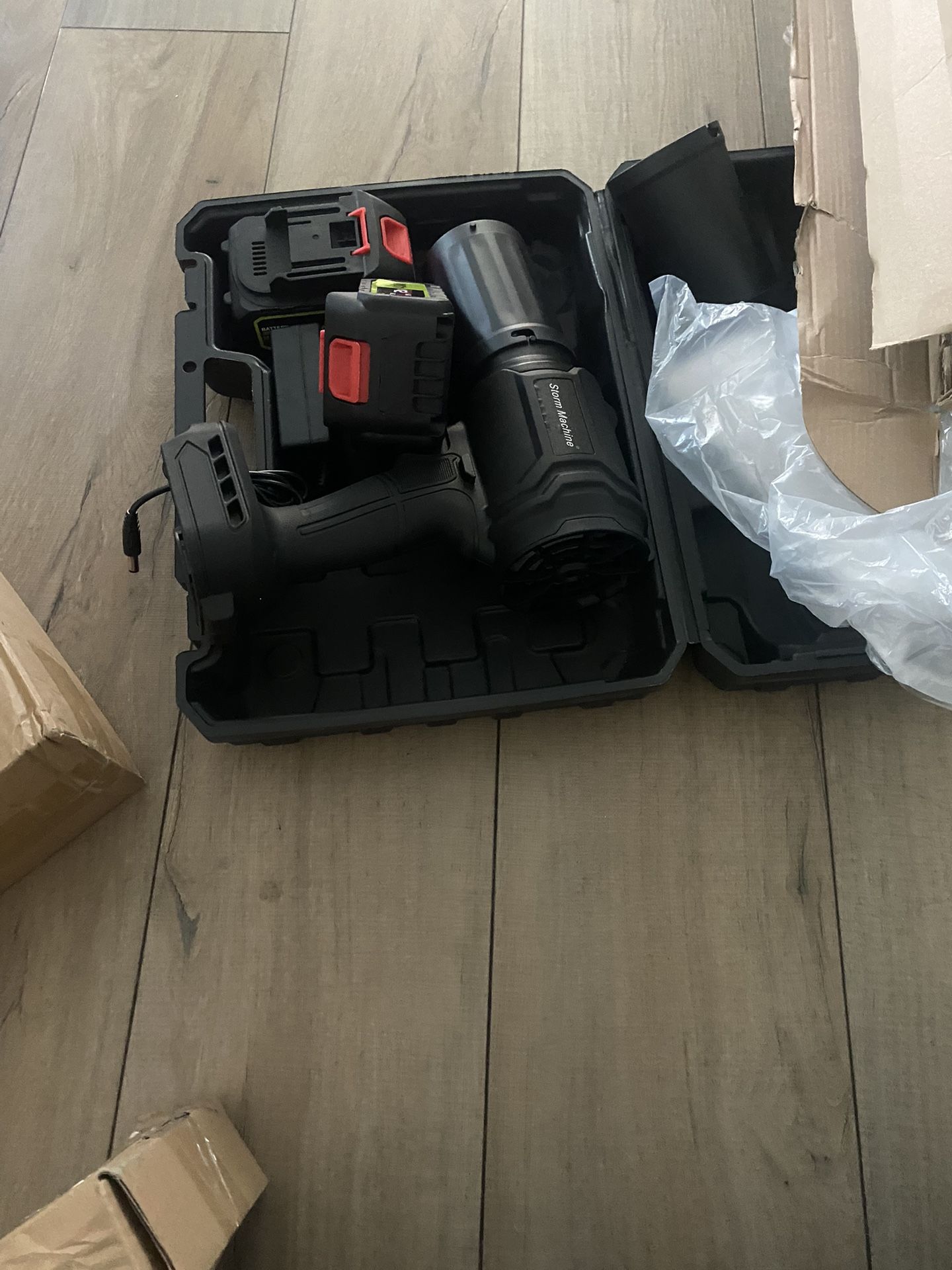 Leaf Blower