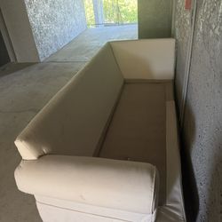 Free Couch 