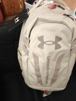 Under Armour Hustle 5 Backpack