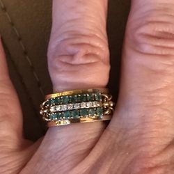Emerald & Diamond Ring
