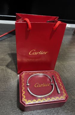 cartier bracelet white GLD size 17 