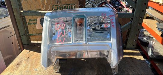 2023 2025 f250 super duty headlight right side