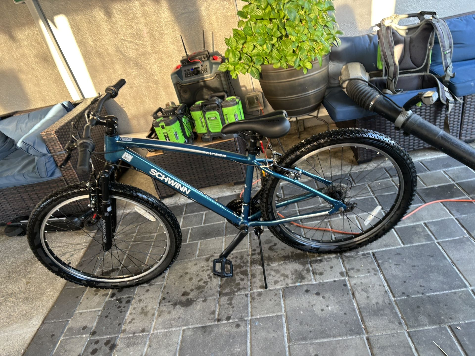 Schwinn Ranger 26" Adult Mountain Bike