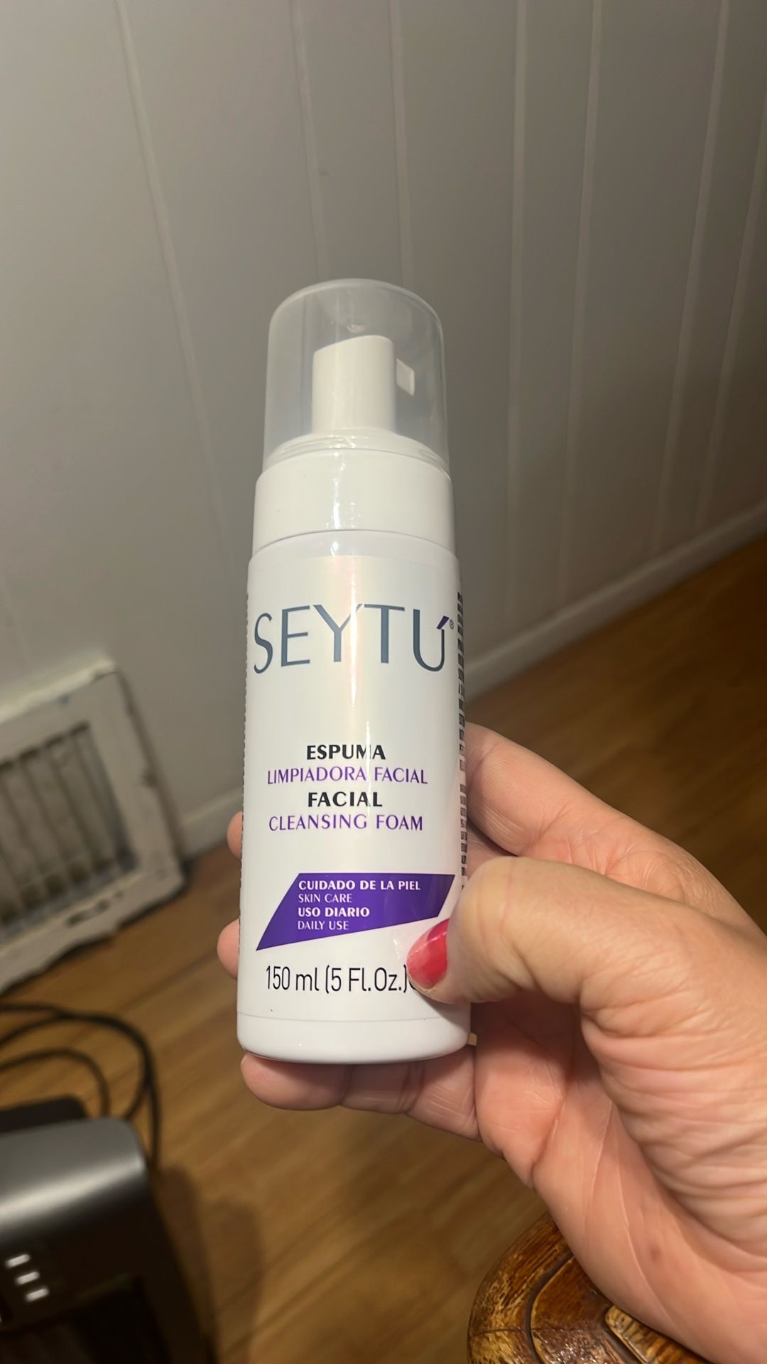 Facial Cleaning Foam (Seytu Brand ) 