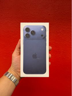 iPhone 17 pro max new