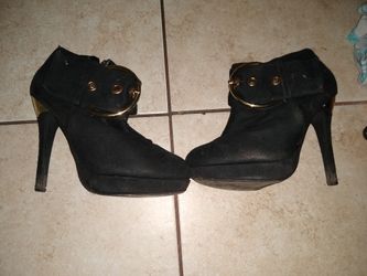 Heels boots