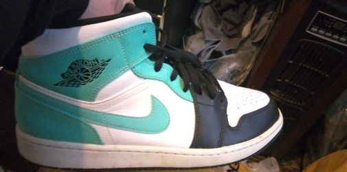 Air jordans retros