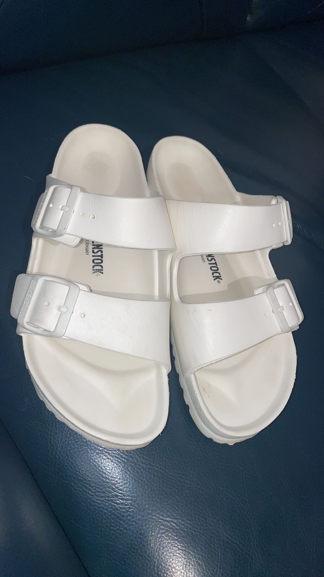  Birkenstock Sandals Size 9