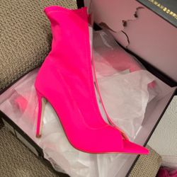 Hot Pink Stiletto heels 