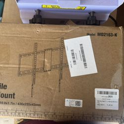 Mounting Dream Low-Profile TV Wall Mount