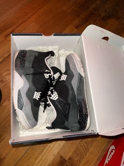 Jordan 4s