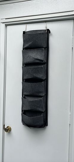 6  pocket vertical wall planter