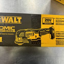 NEW DeWalt DCS354B 20V MAX Brushless Cordless Oscillating Multi-Tool, Tool Only