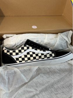 Checkered Vans Men’s