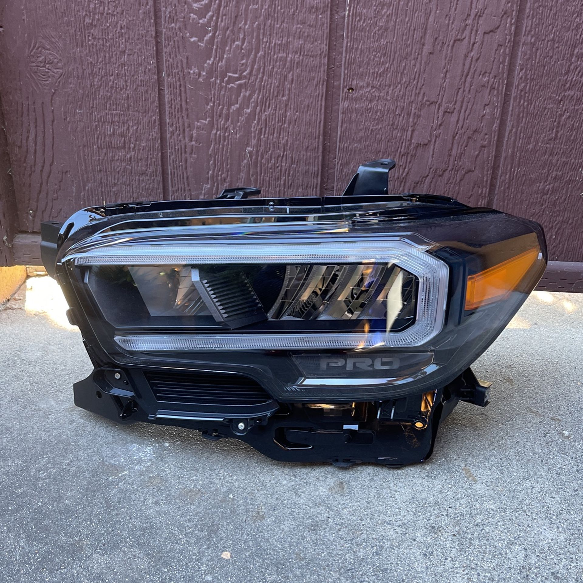 2020-2022 Toyota Tacoma TRD PRO Headlight Full Led LH Side