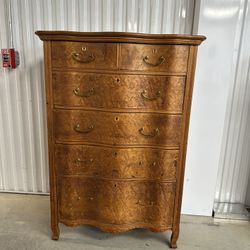  Old Fashioned Wood Dresser 