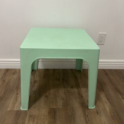 Kids Table 