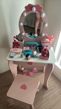 Small vanity