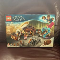 LEGO Newt’s Case Of Magical Creatures