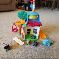 Disney’s Puppy Dog Pals Treehouse Set