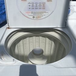 washer dryer stove fridge 