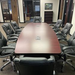 Conference table & chairs 