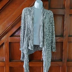 No Boundaries Grey Sweeter 