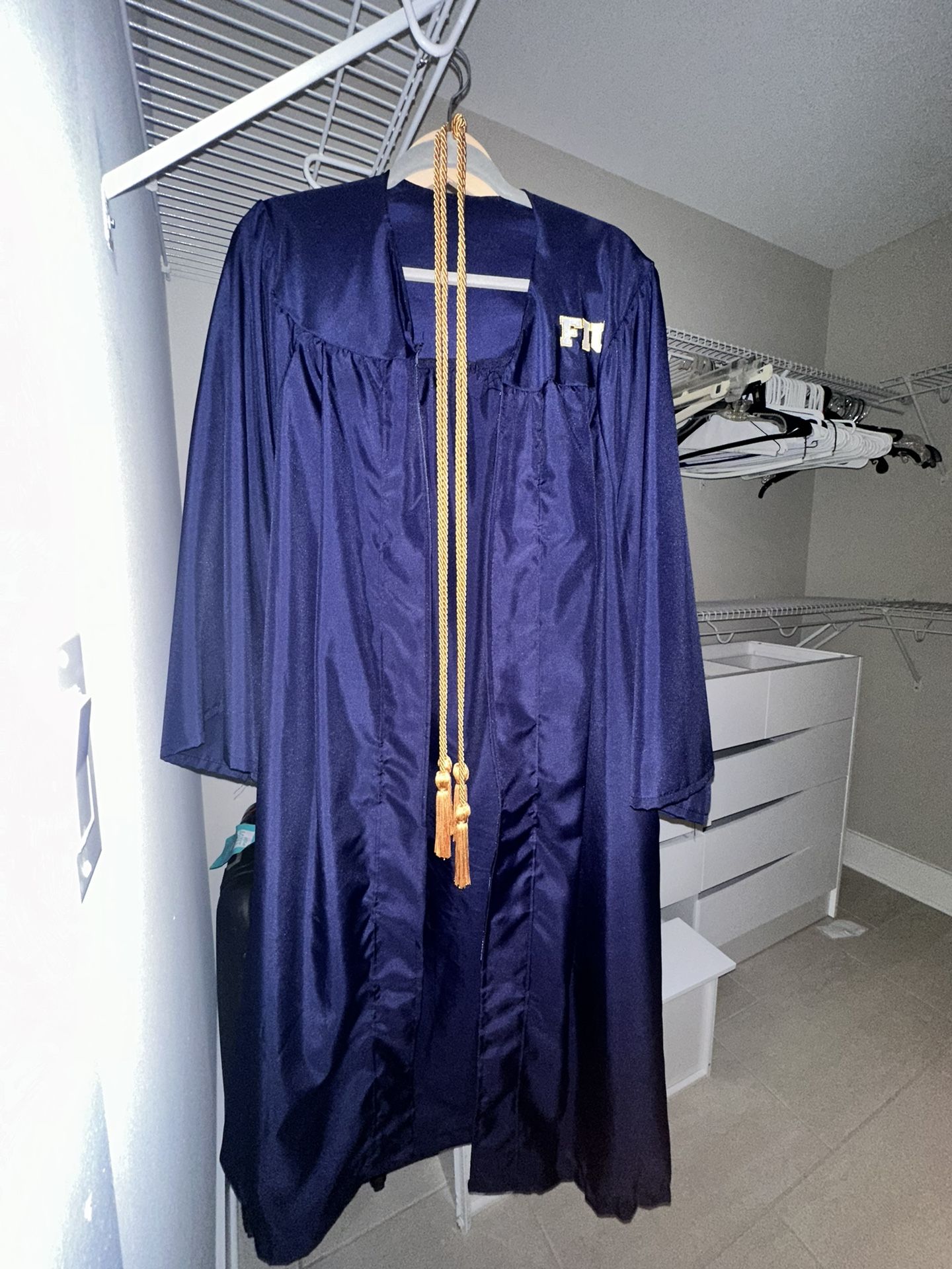 FIU Graduation/Commencement Gown + Chord