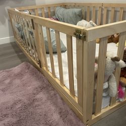 Twin Floor Bed with Fence and Door, Kids Montessori Floor Bed