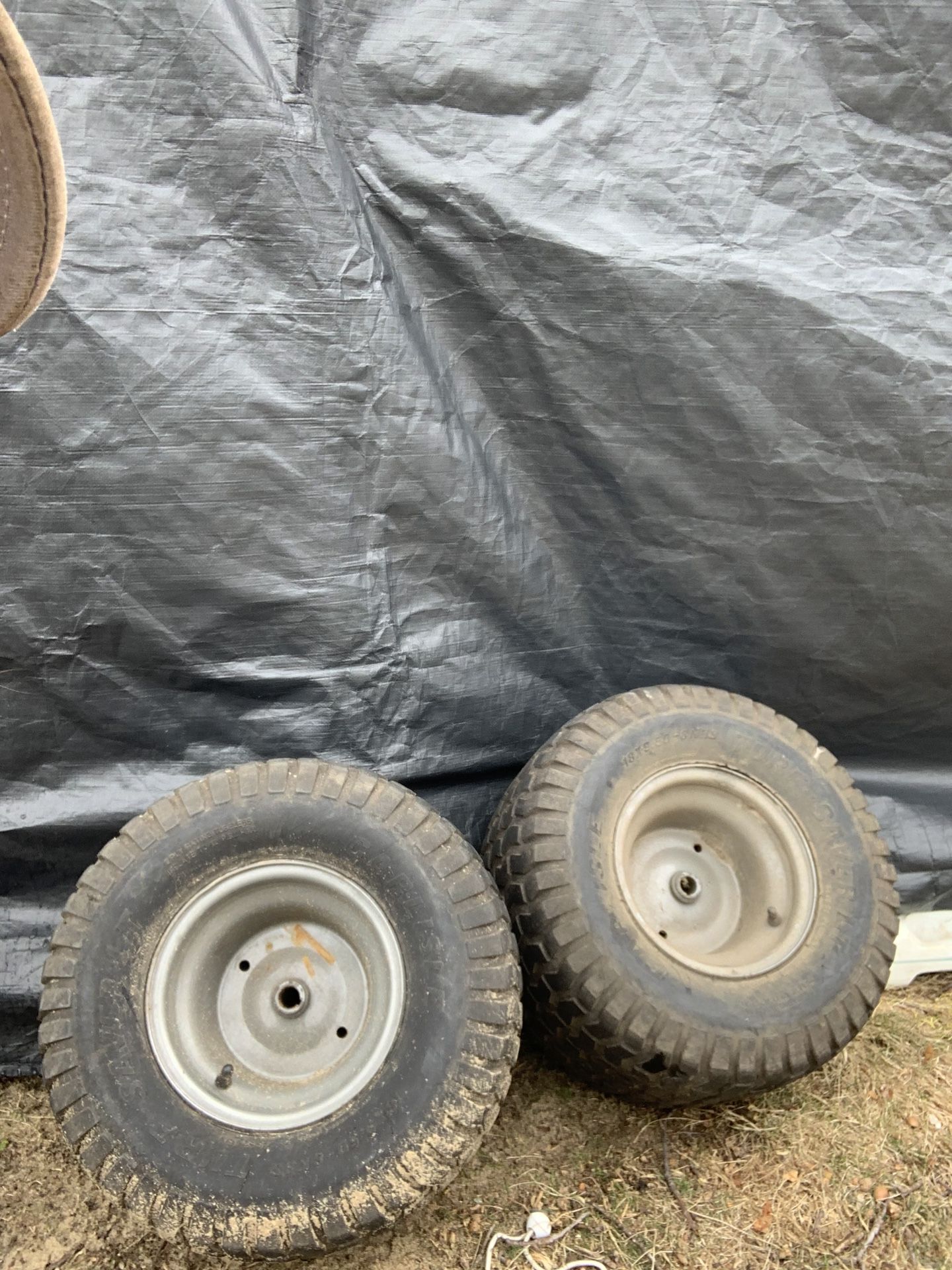 18 x 9 x 8 rear riding mower tires from craftsman LT 2000