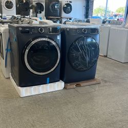 New Washer And Dryer GE - Finance