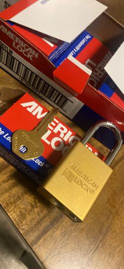 American Lock case of 24