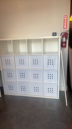 Wall unit