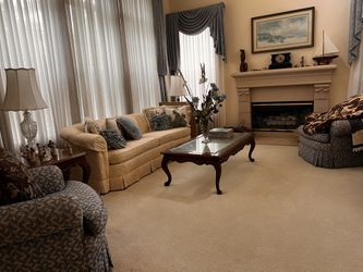 **Downsizing** Large Home Full Of Treasures