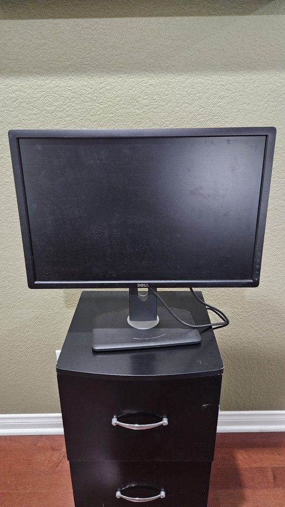 Dell UltraSharp LCD Monitor