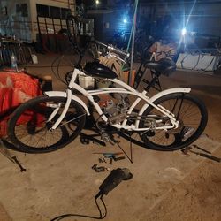 Switz Cruz Bike Berry Racing 66cc Gas Powered Bike