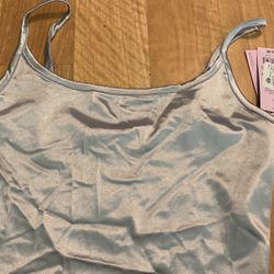 Size Medium Crop Top