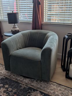 Cole & Rye Curved Swivel Chair, Olive