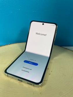 🚀 Samsung Galaxy Z Flip 5 - 90 DAY WARRANTY BEST DEAL IN TOWN!