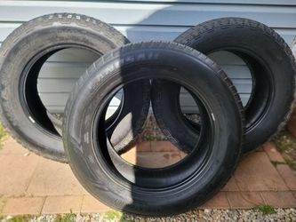3 tires 275/60R20